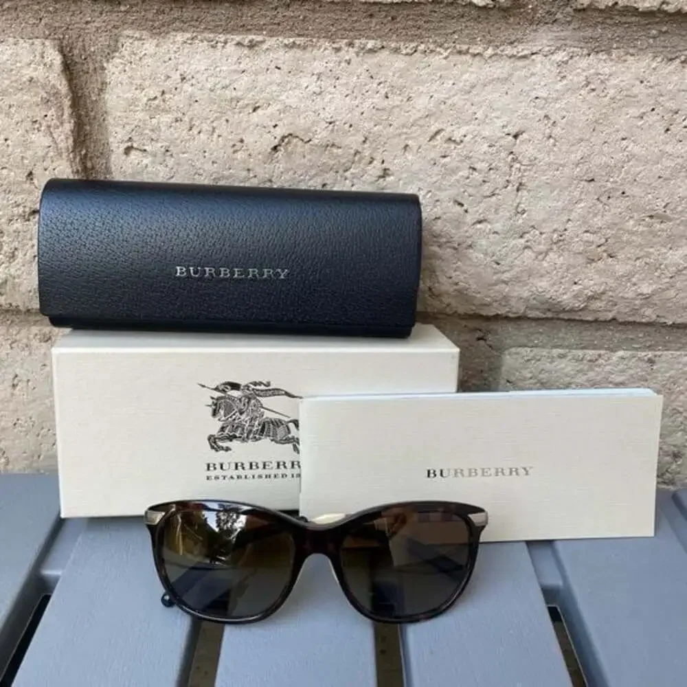 Burberry good used